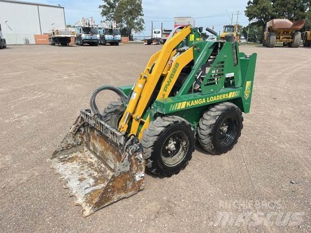  Kanga PW628 Skid steer mini utovarivači