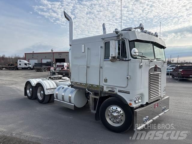 Kenworth K100 Kabine i unutrašnjost
