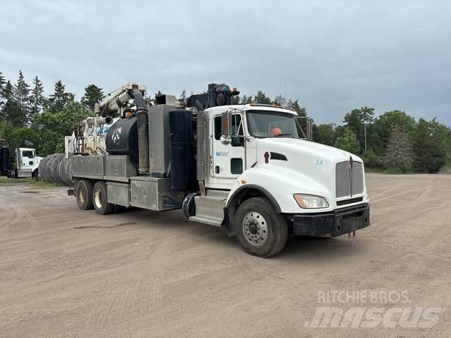 Kenworth T450 Bageri guseničari