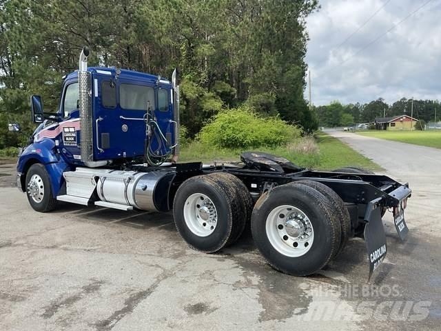 Kenworth T680 Tegljači