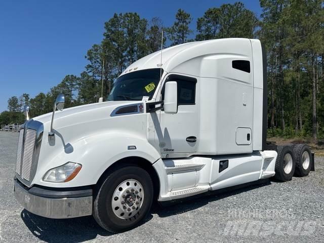 Kenworth T680 Tegljači