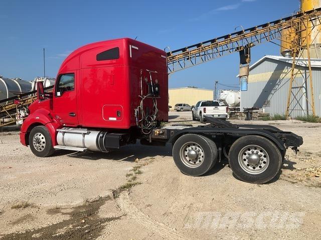 Kenworth T680 Tegljači