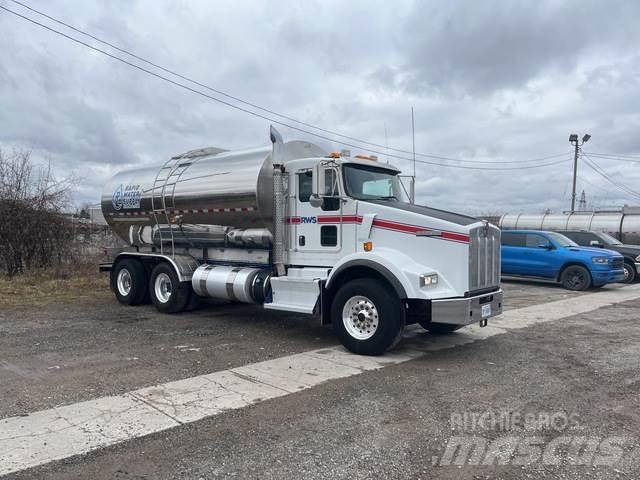 Kenworth T800 Kamioni za vodu
