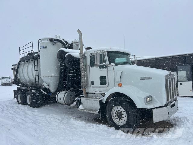 Kenworth T800 Bageri guseničari