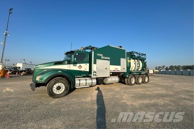 Kenworth T880 Bageri guseničari