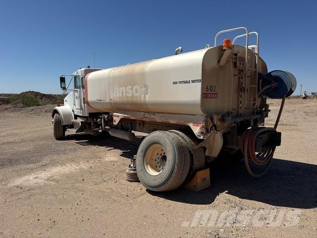Kenworth W900 Kamioni za vodu