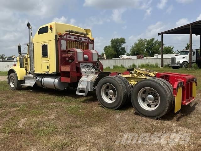 Kenworth W900 Šleperi za vozila