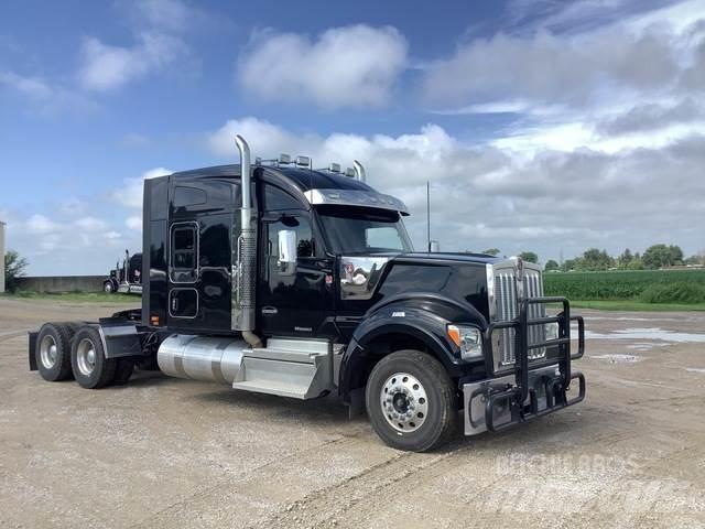 Kenworth W990 Tegljači