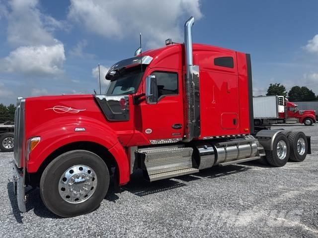 Kenworth W990 Tegljači