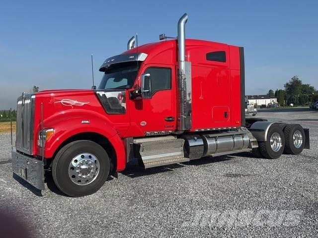 Kenworth W990 Tegljači