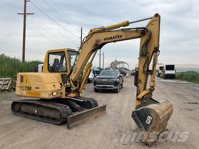 Komatsu PC75R Bageri guseničari