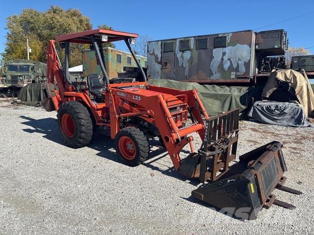 Kubota L35 Rovokopači