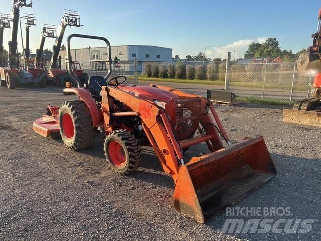Kubota L3800 Manji traktori