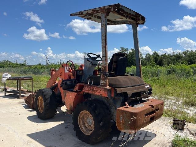 Kubota R420 Utovarivači na točkove