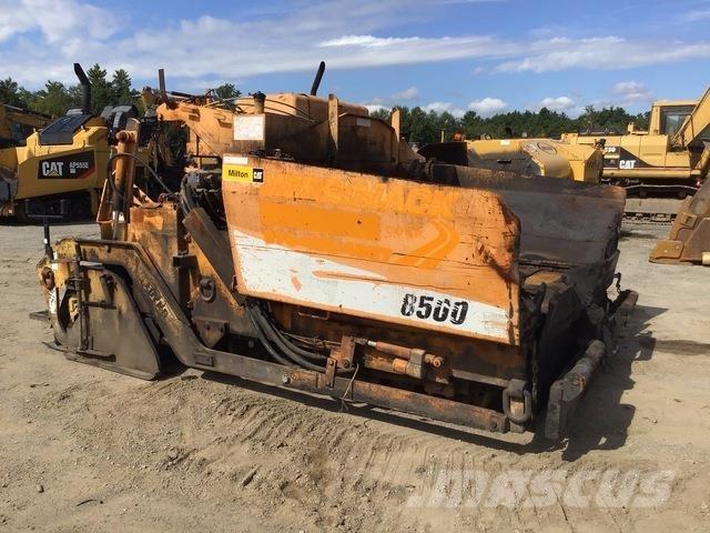 LeeBoy L8500T Asfaltni finišeri