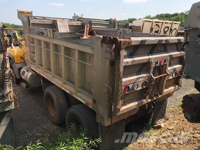Mack 600 Snežne daske i plugovi