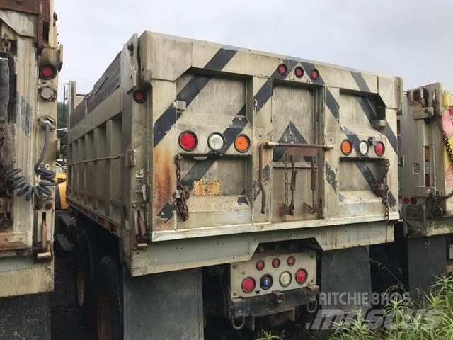 Mack 700 Snežne daske i plugovi