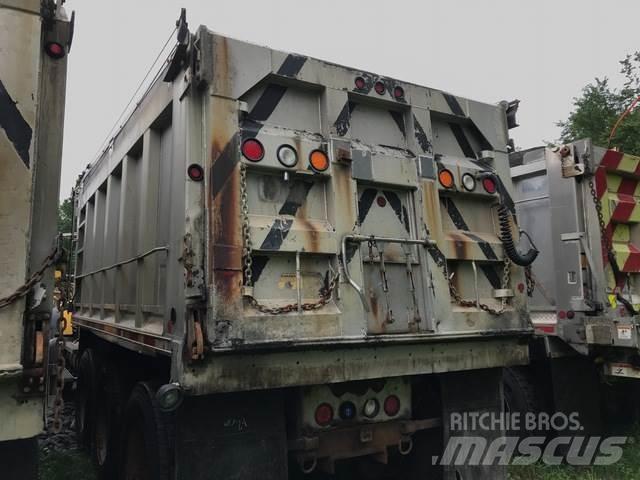 Mack 700 Snežne daske i plugovi