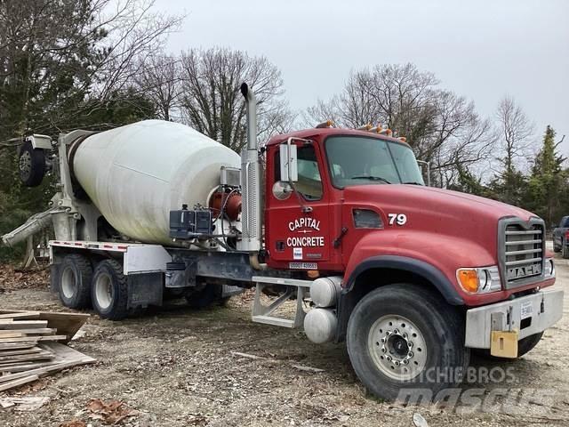 Mack CV513 Ostali kamioni