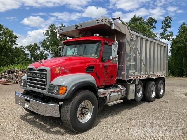 Mack CV713 Kiperi kamioni