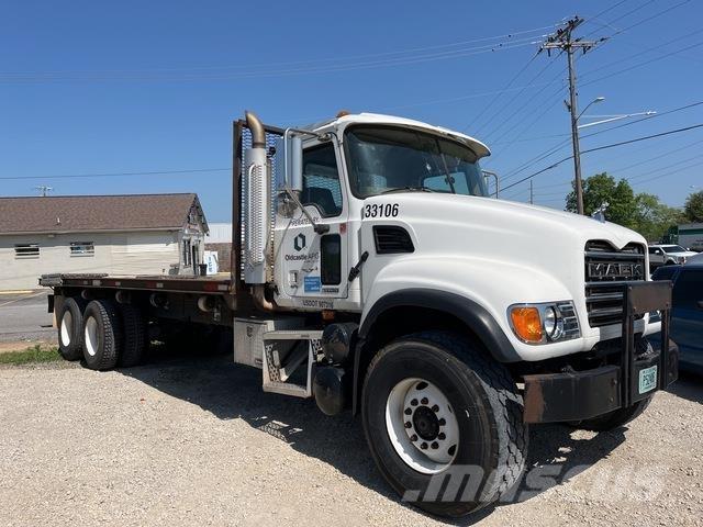 Mack CV713 Kamioni sa otvorenim sandukom