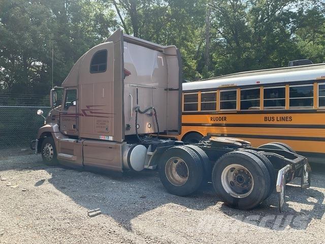 Mack CXU613 Tegljači