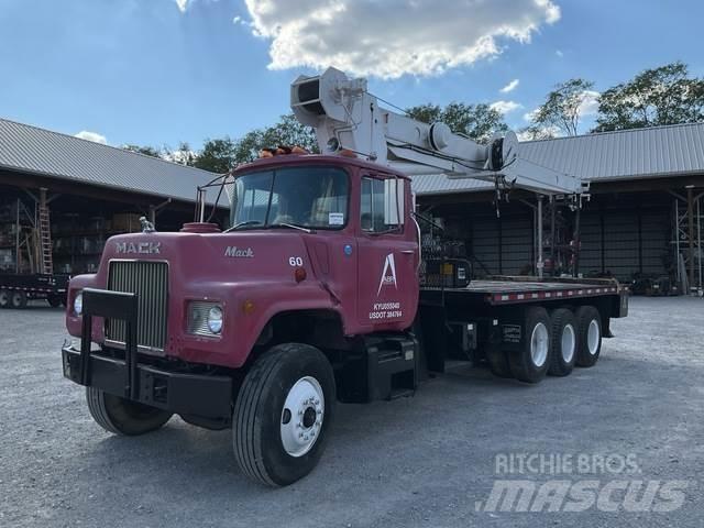 Mack DM686S Ostali kamioni