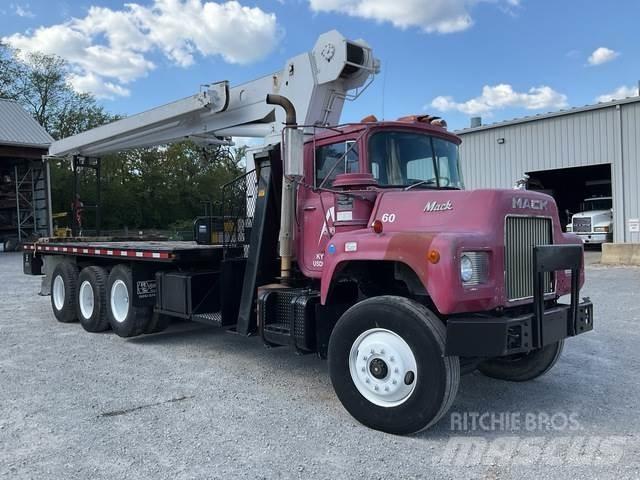 Mack DM686S Ostali kamioni