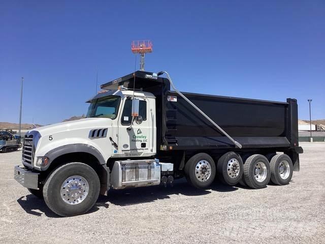 Mack GR104F Kiperi kamioni