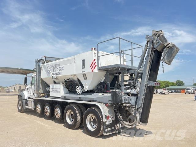 Mack GR64F Kamioni mešalice za beton