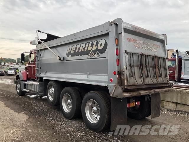 Mack GU713 Kiperi kamioni