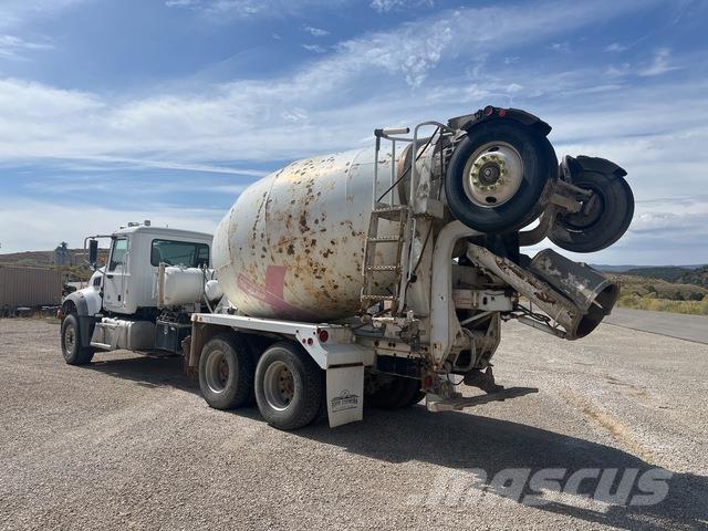 Mack GU713 Ostali kamioni