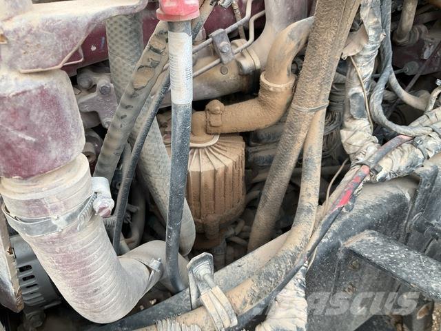 Mack GU713 Kamioni sa otvorenim sandukom