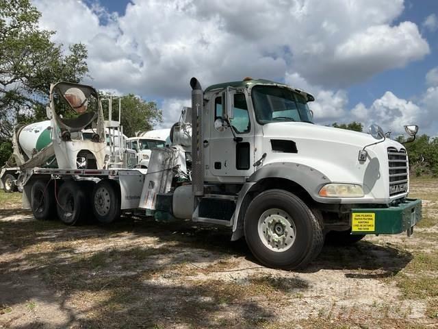 Mack GU813 Ostali kamioni