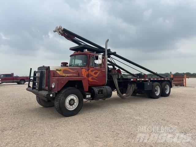 Mack RD600 Ostalo za građevinarstvo