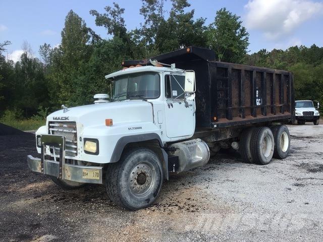 Mack RD688S Kiperi kamioni