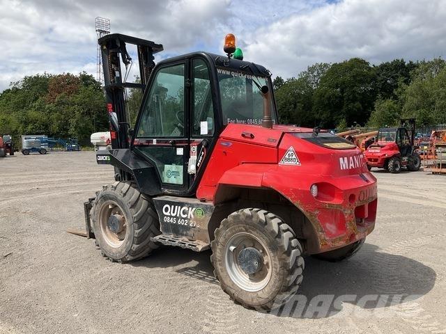 Manitou M30-4 Vanterenski viljuškar