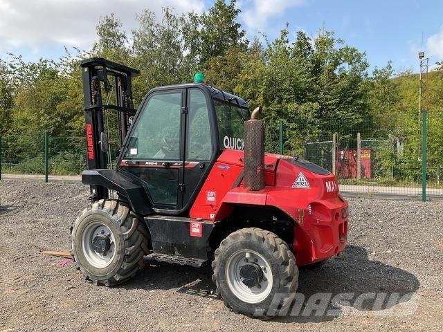 Manitou M30-4 Vanterenski viljuškar