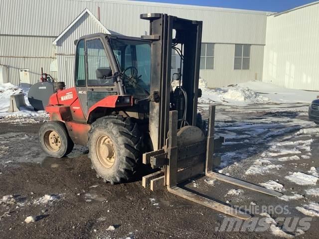 Manitou MC40 Vanterenski viljuškar