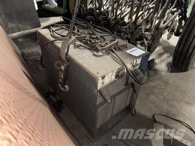 Miller SRH-444 Aparati za zavarivanje