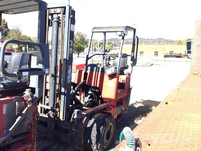Moffett M55.4 Mobilni viljuškari