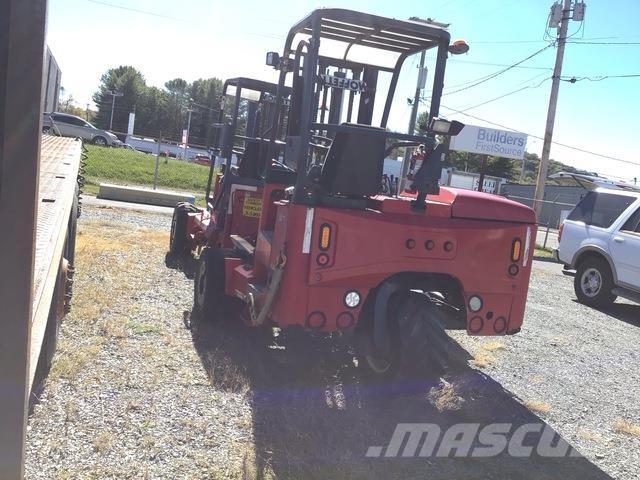 Moffett M55.4 Mobilni viljuškari