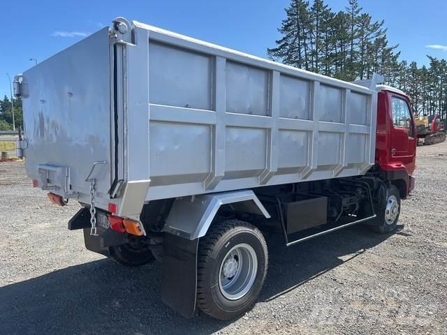 Nissan Condor Kiperi kamioni