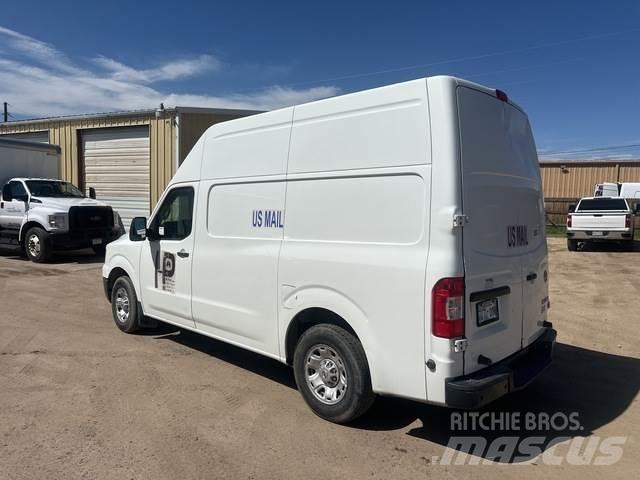 Nissan NV Dostavna vozila / kombiji