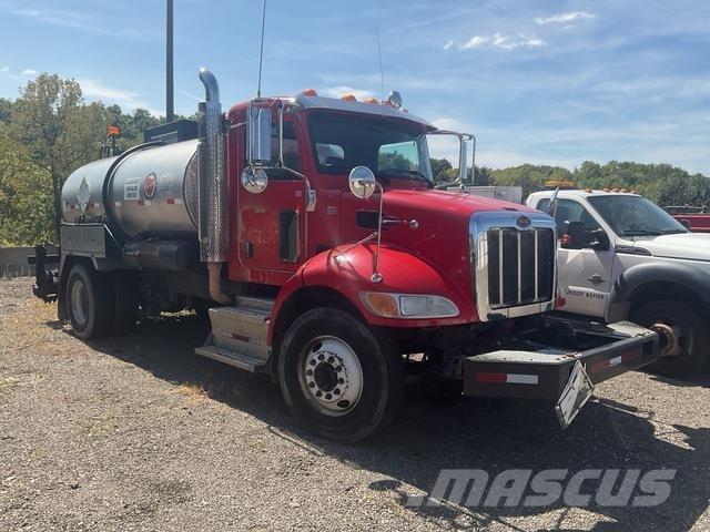 Peterbilt 337 Kamioni mešalice za beton