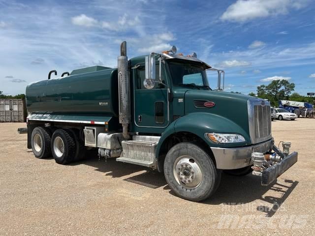 Peterbilt 348 Kamioni za vodu