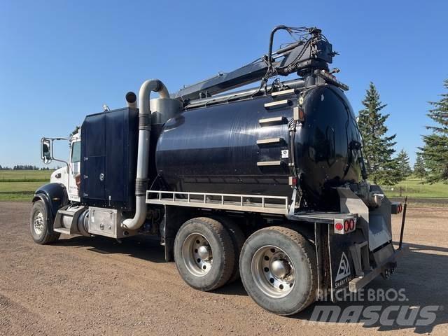 Peterbilt 348 Bageri guseničari