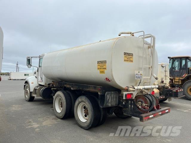 Peterbilt 348 Kamioni za vodu