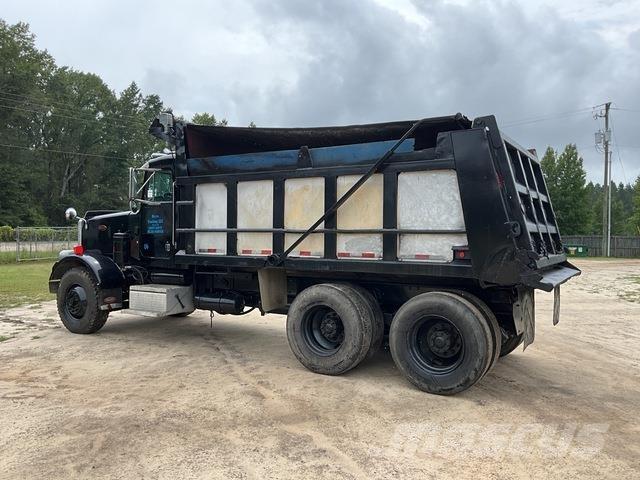 Peterbilt 349 Kiperi kamioni