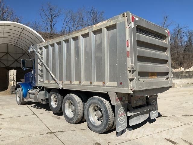 Peterbilt 367 Kiperi kamioni